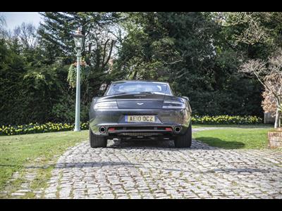 Aston Martin+Rapide